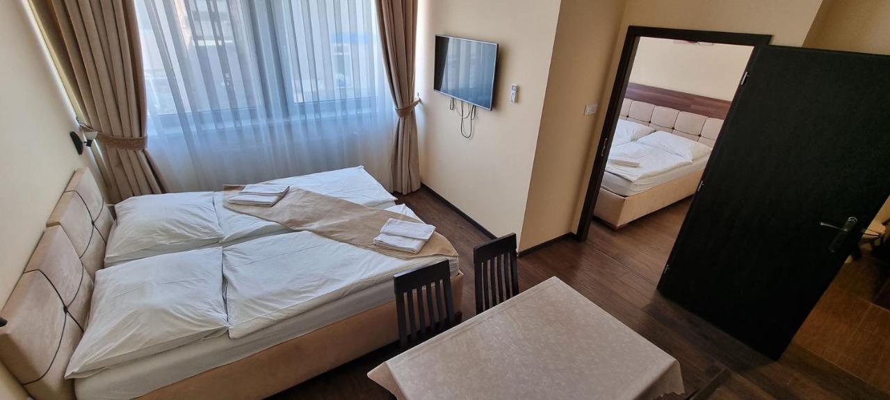 Elite Pension Štúrovo Bagian luar foto