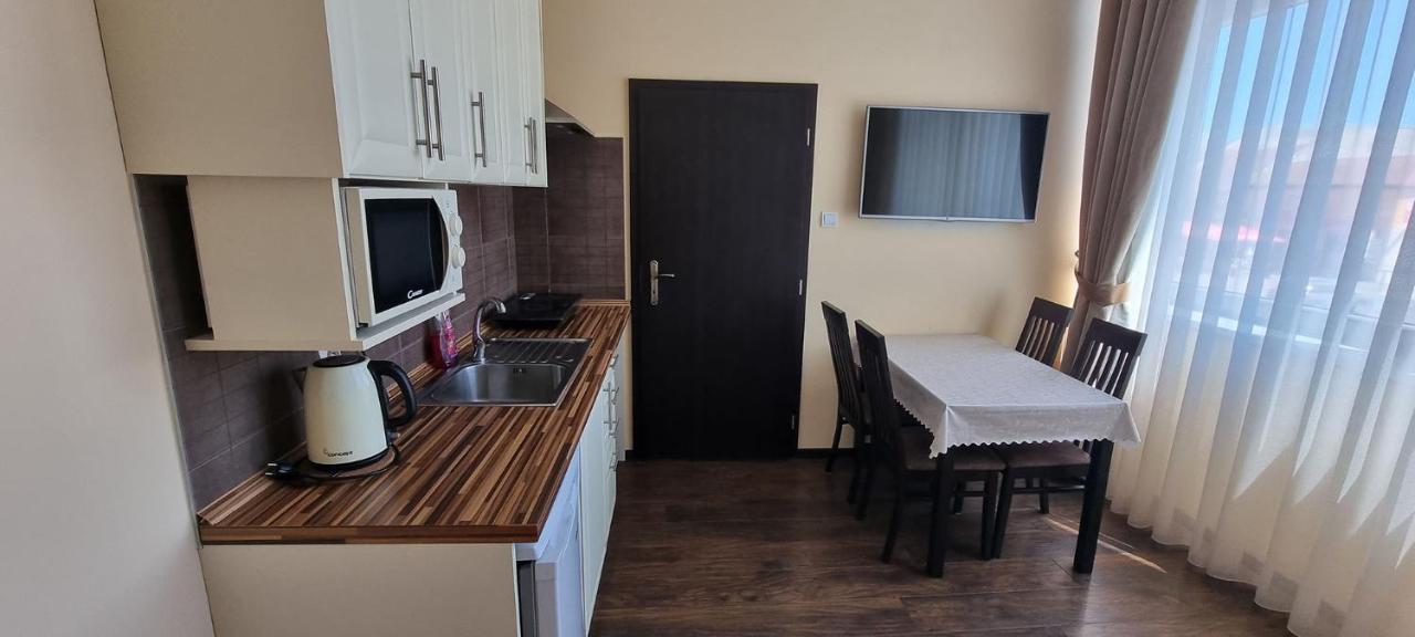 Elite Pension Štúrovo Bagian luar foto